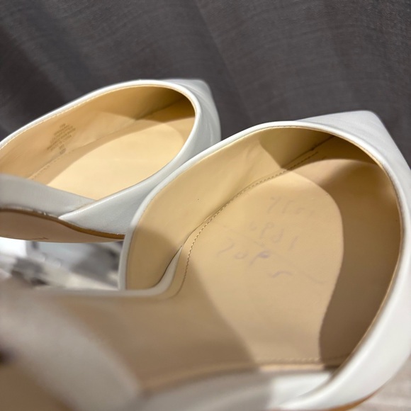 Nine West White Sling Back Pointed Toe Heels - Picture 5 of 7
